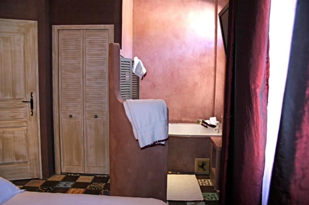 Hotel Une Autre Maison Nyons Exteriér fotografie